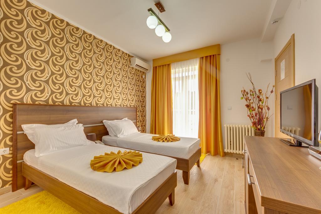 Hotel Akapulco Сутоморе Экстерьер фото